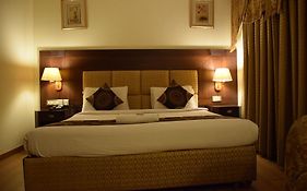 Brigade Royale Bangalore 3*
